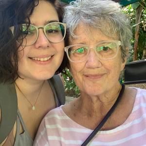 Meet your Posher, Hope